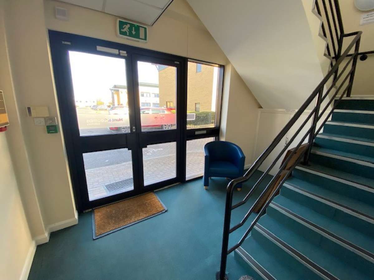 Office in St Neots - photo 4