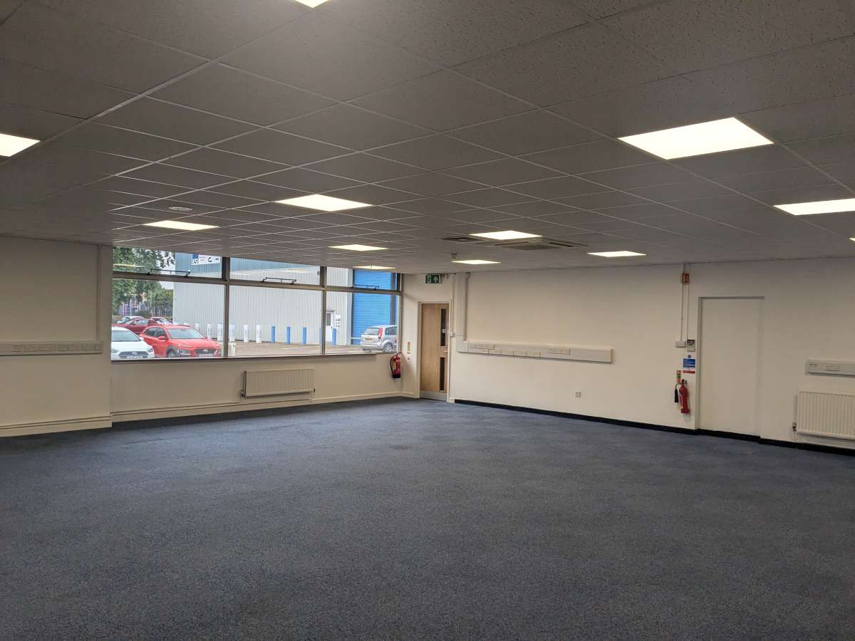 Office in Norwich - photo 4