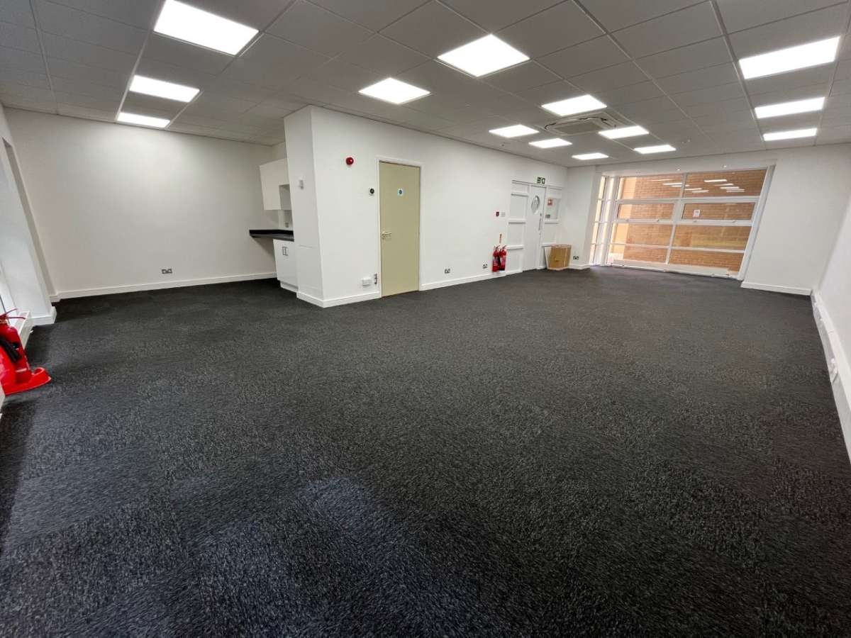 Office in Colchester - photo 2