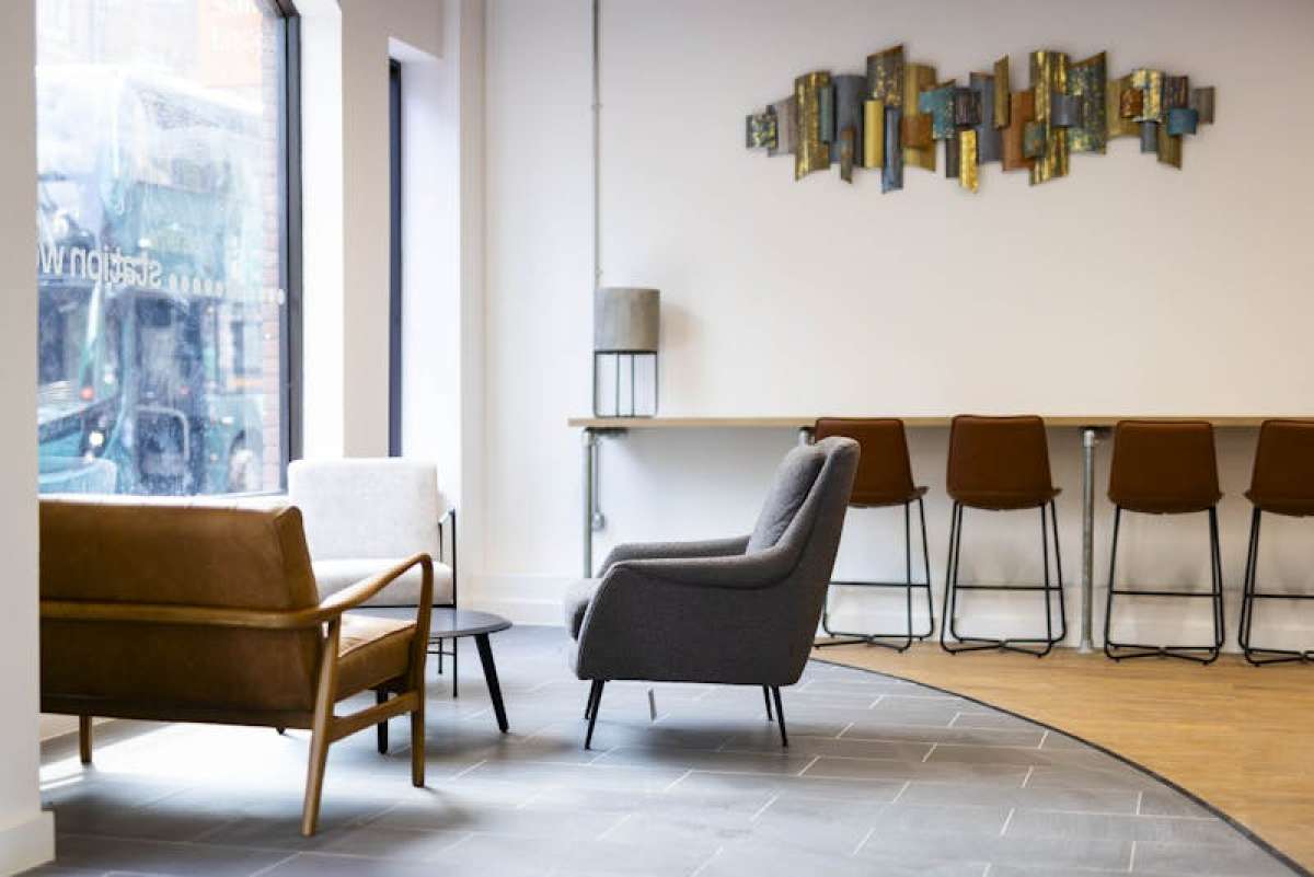 Office in Reading - photo 4