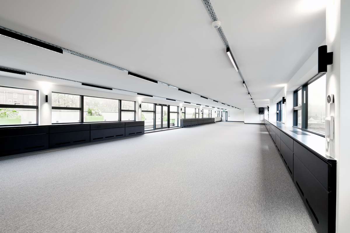 Office in Caterham - photo 4