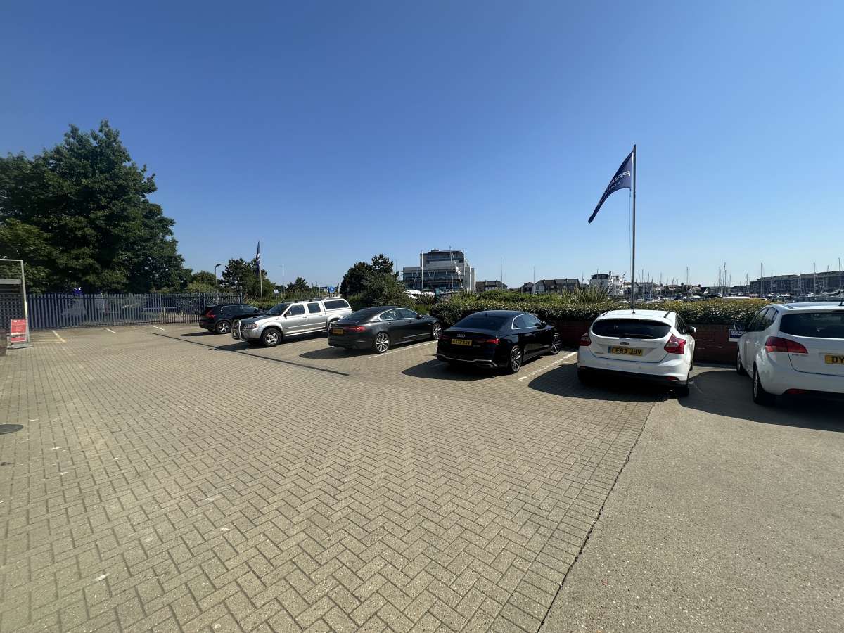 Office in Eastbourne - photo 4