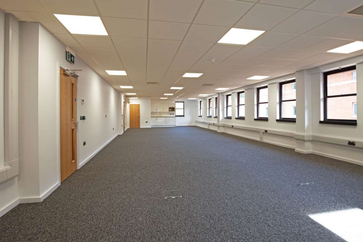 Office in Chelmsford - photo 2