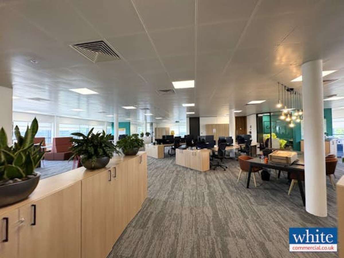 Office in Kidlington - photo 4