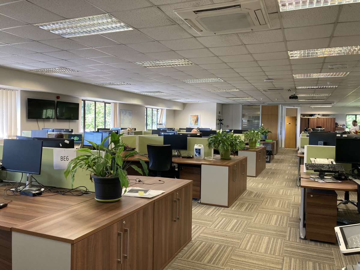 Office in Chesterfield - photo 4