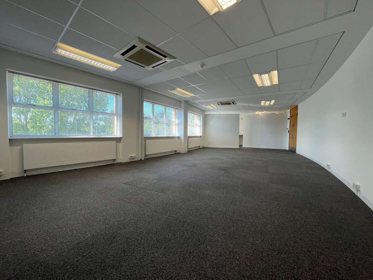 Office in Colchester - photo 2