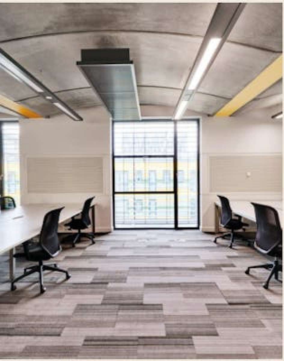 Office in Woolwich - photo 4