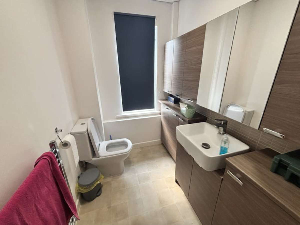 Office in Portsmouth - photo 4