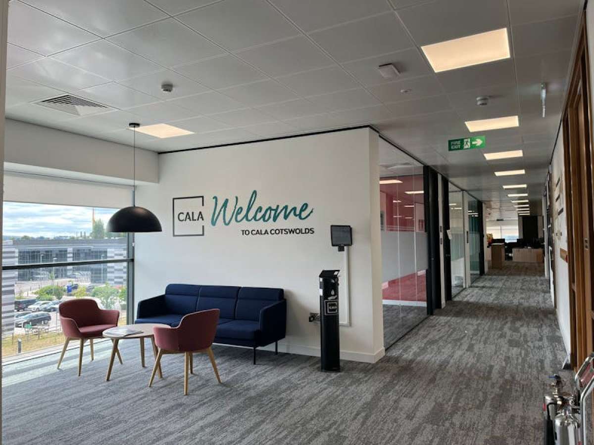 Office in Kidlington - photo 2