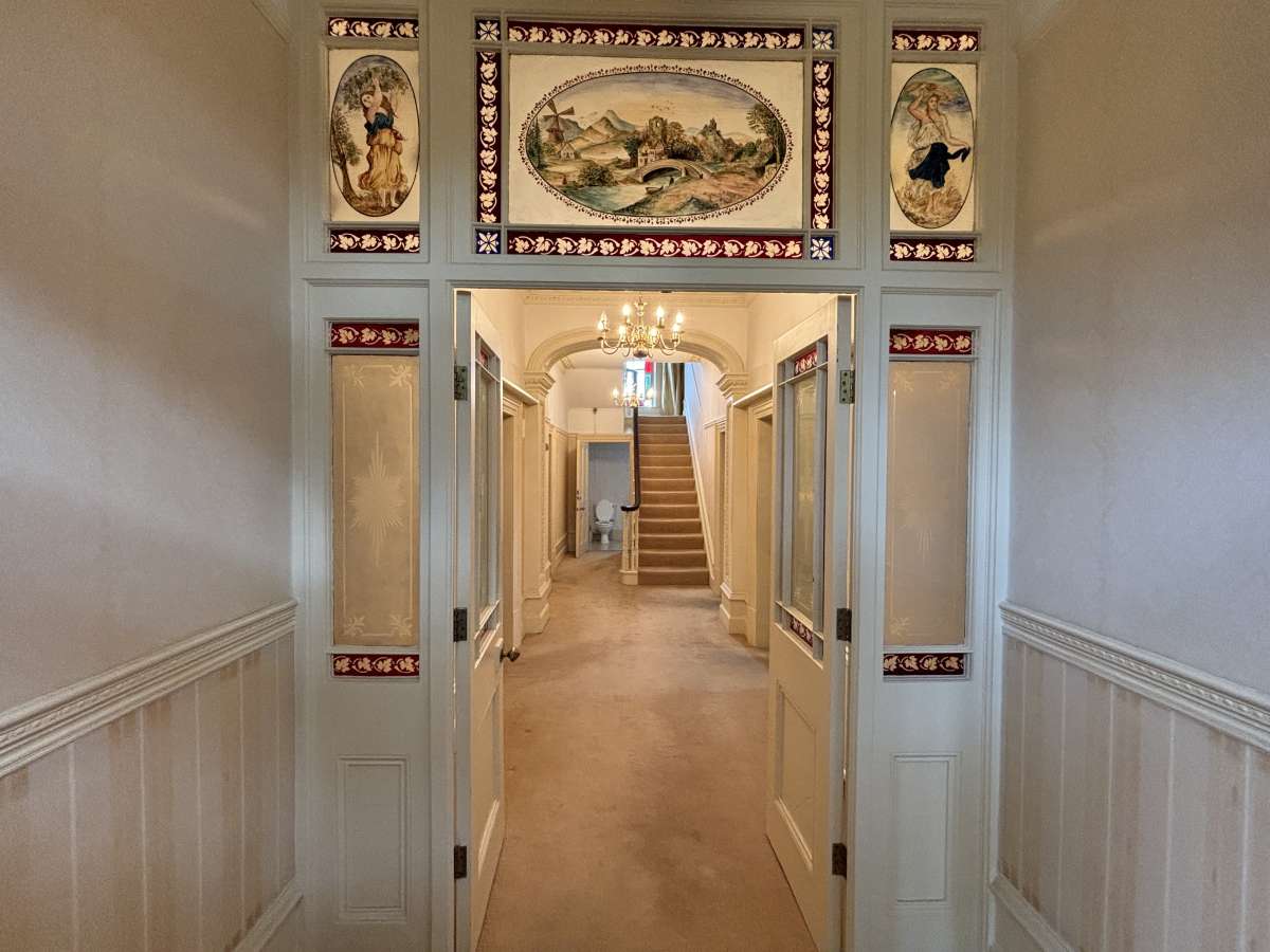 Office in Halifax - photo 3