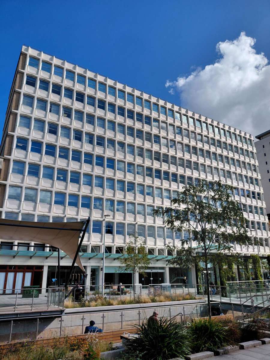 Office in Cardiff - photo 2