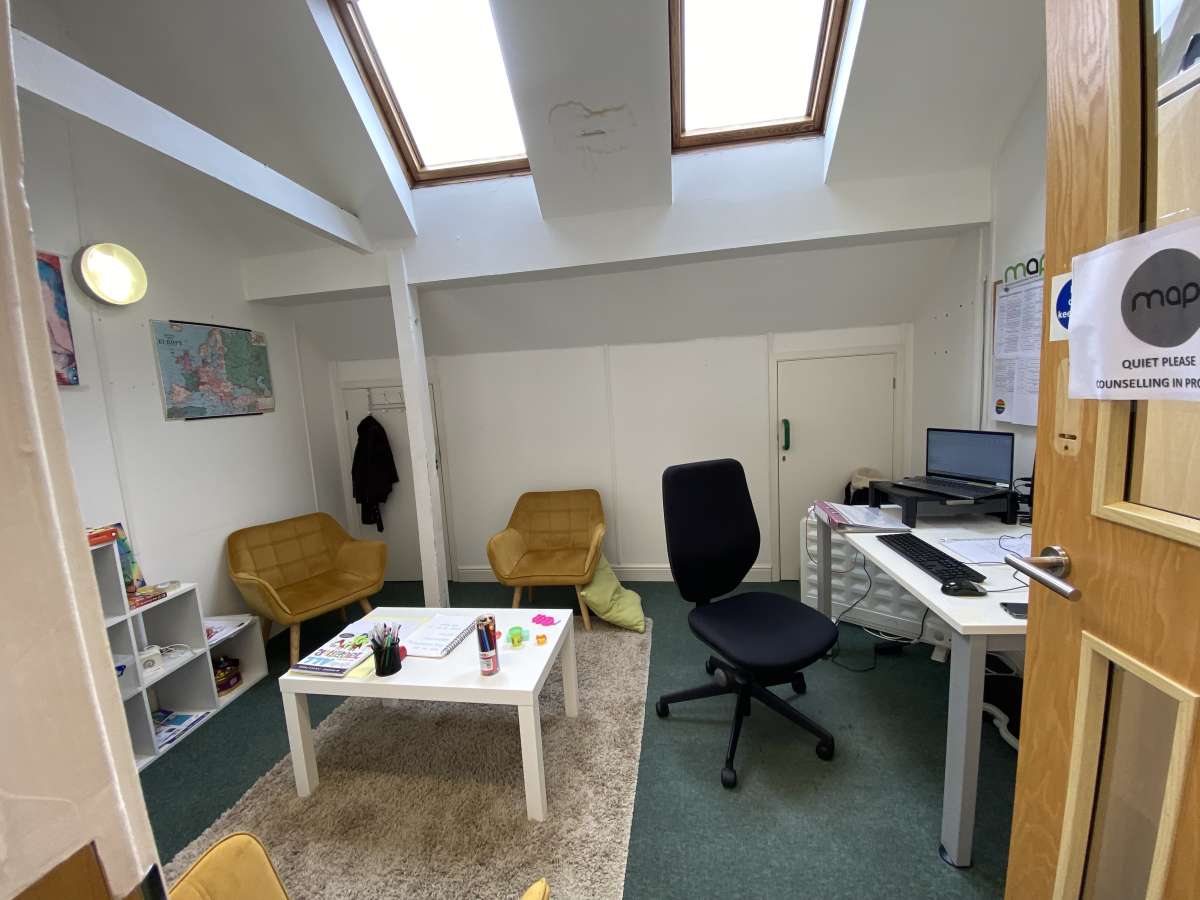 Office in Great Yarmouth - photo 2