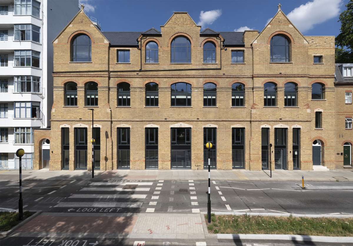 Office in London - photo 2