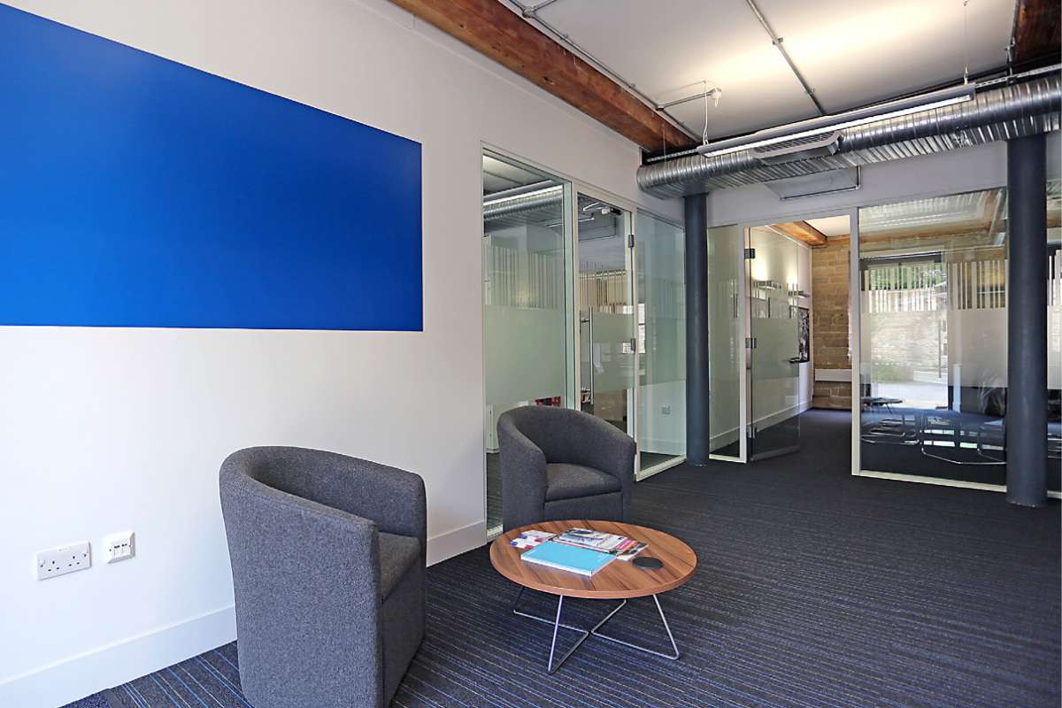 Office in Halifax - photo 3