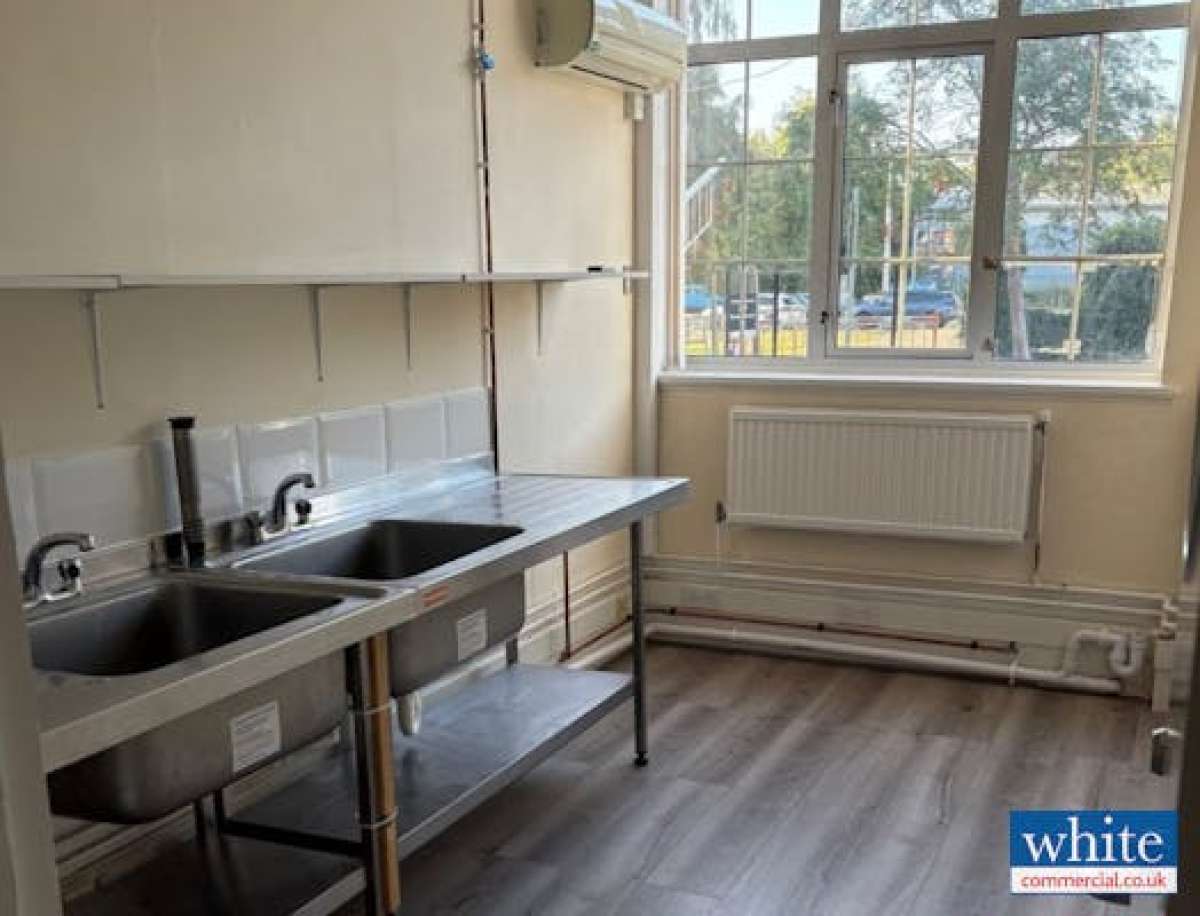 Office in Banbury - photo 4