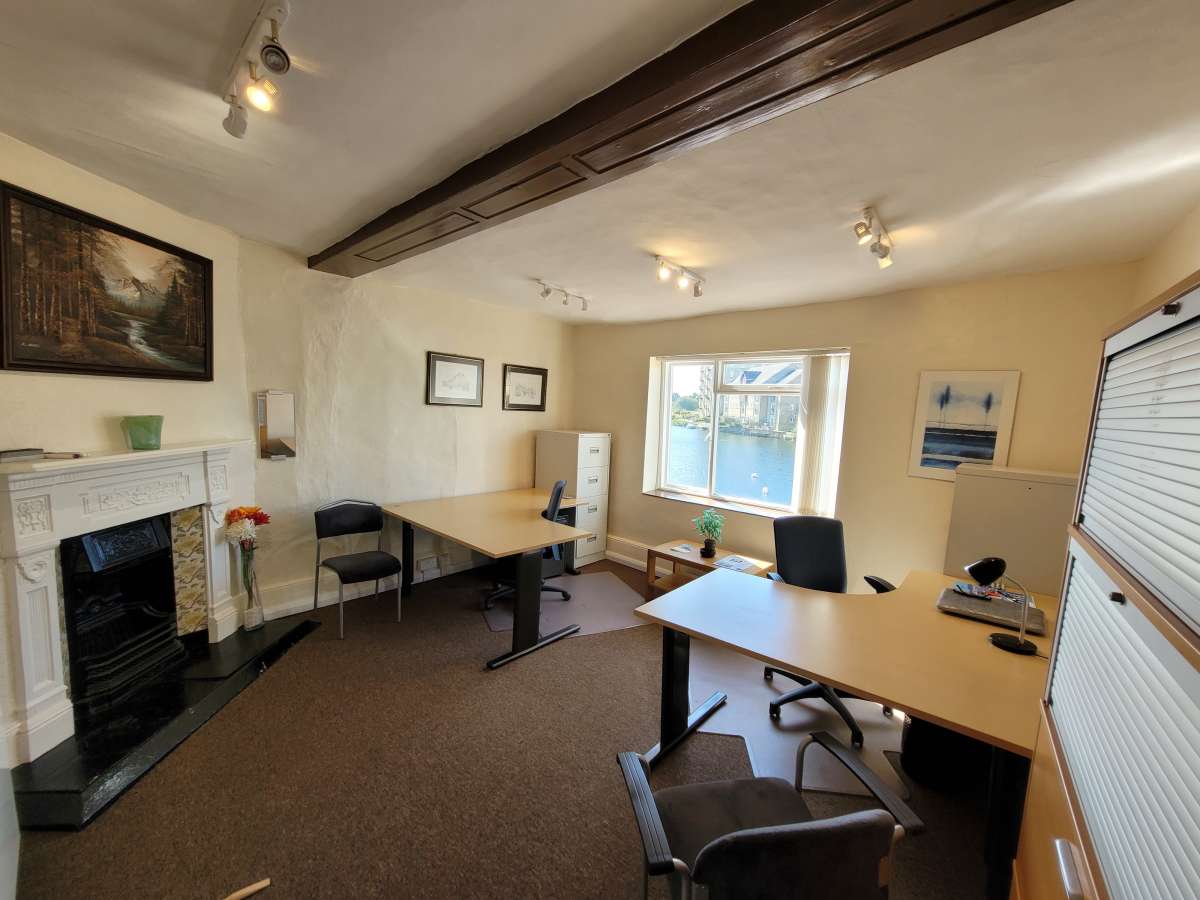 Office in St Ives (Cambs) - photo 4