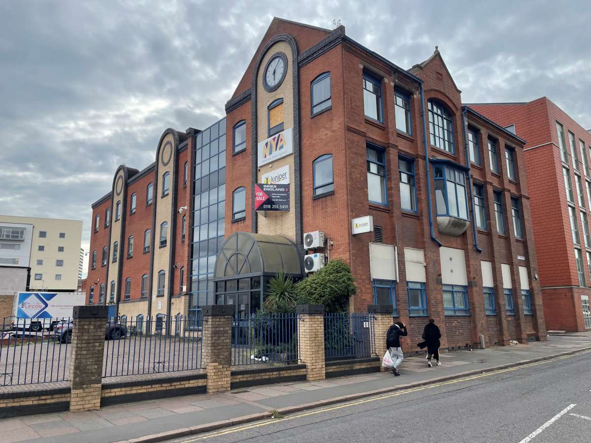 Office in Leicester - photo 2