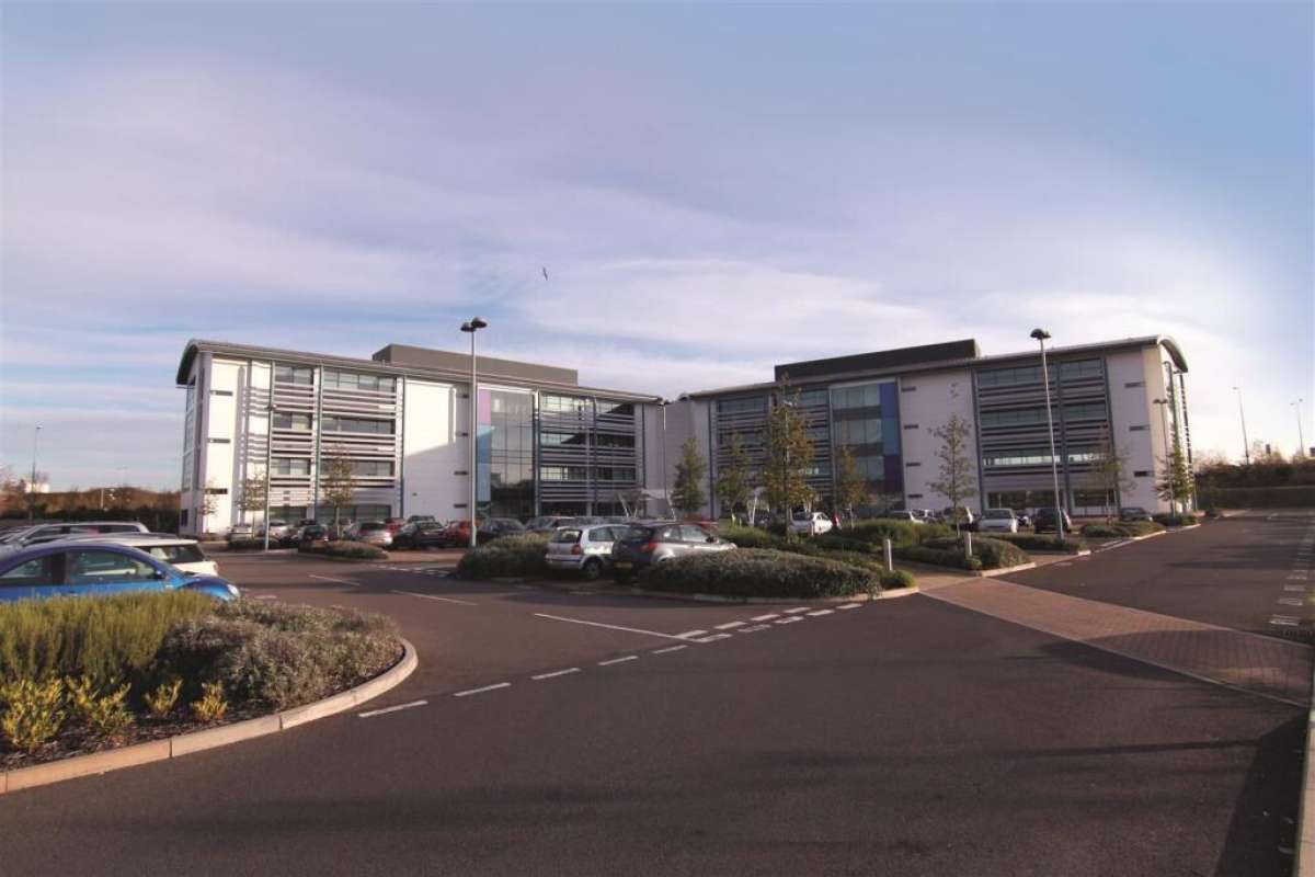 Office in Grangetown - photo 2