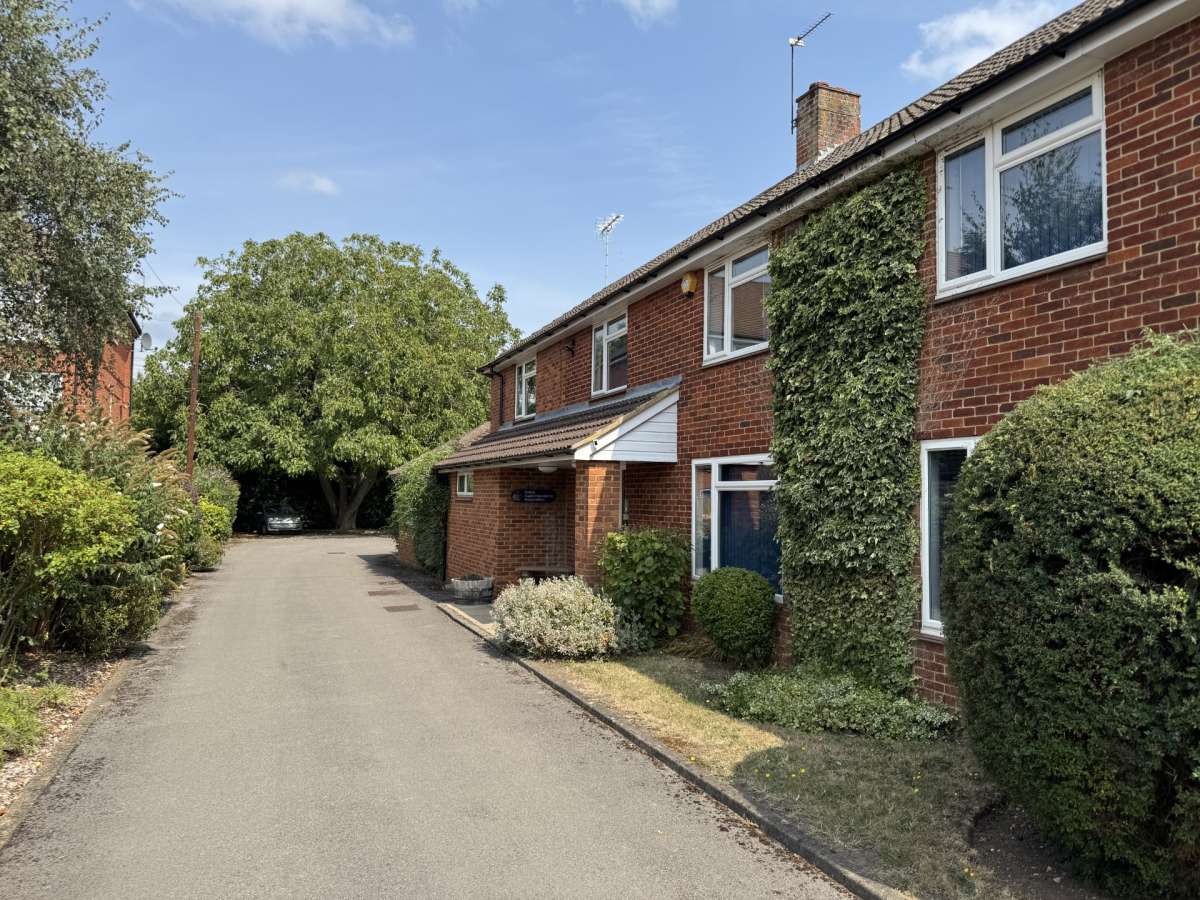 Office in Reading - photo 2