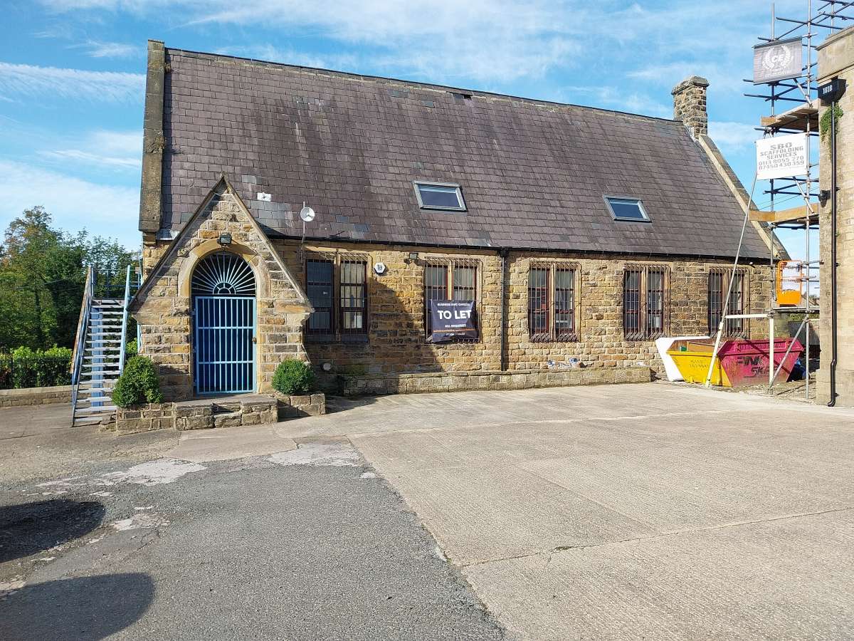 Office in Birstall - photo 4