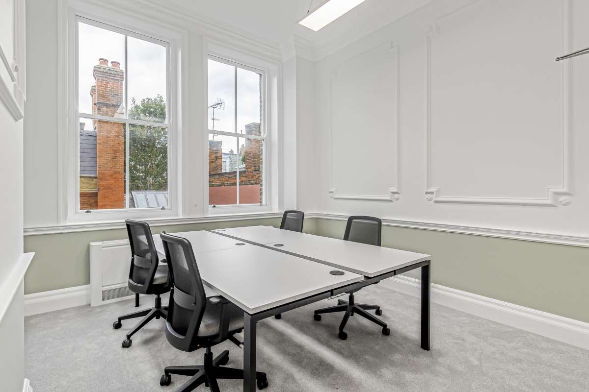Office in London - photo 4