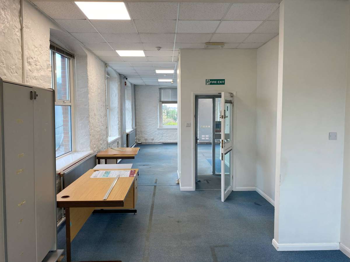 Office in Plymouth - photo 4