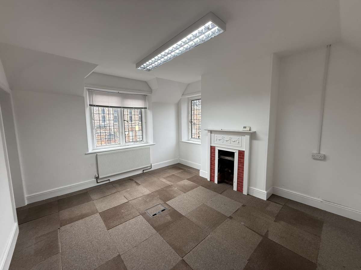 Office in Belper - photo 3