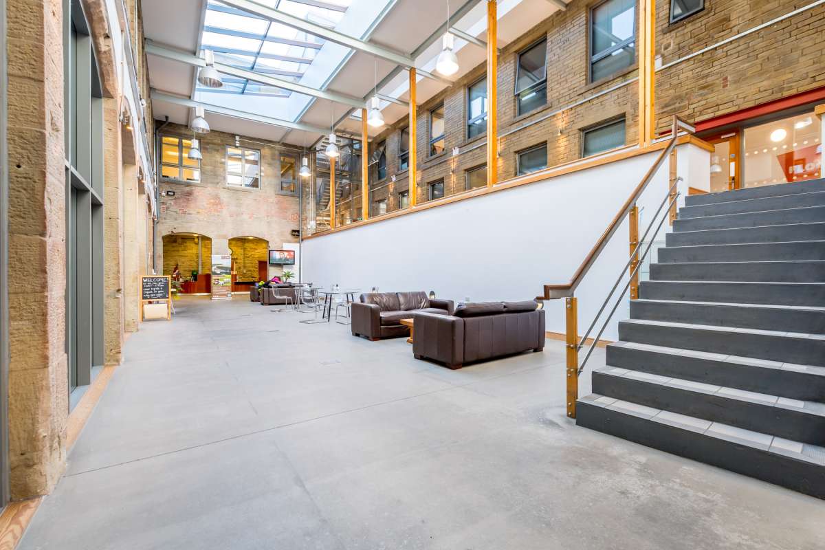 Office in Halifax - photo 4