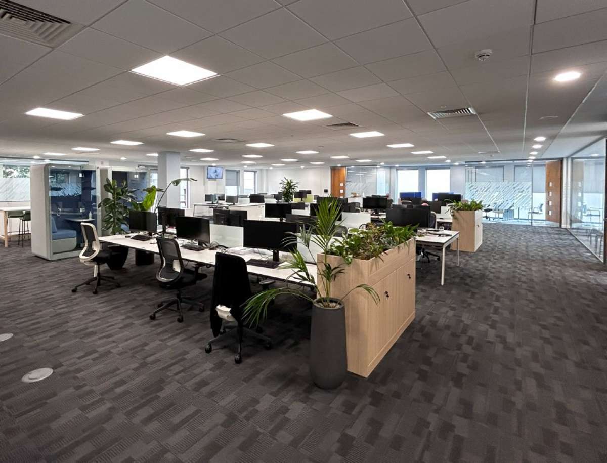 Office in Bristol - photo 3