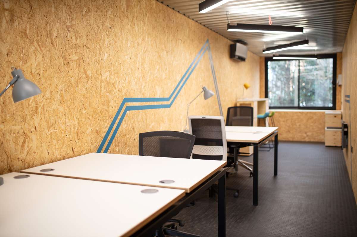 Office in Bristol - photo 3