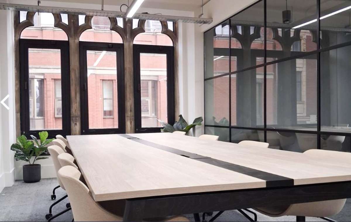 Office in Leeds - photo 2