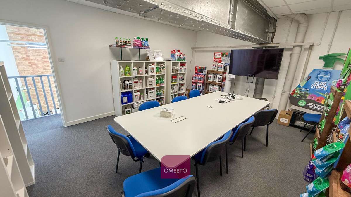 Office in Derby - photo 3