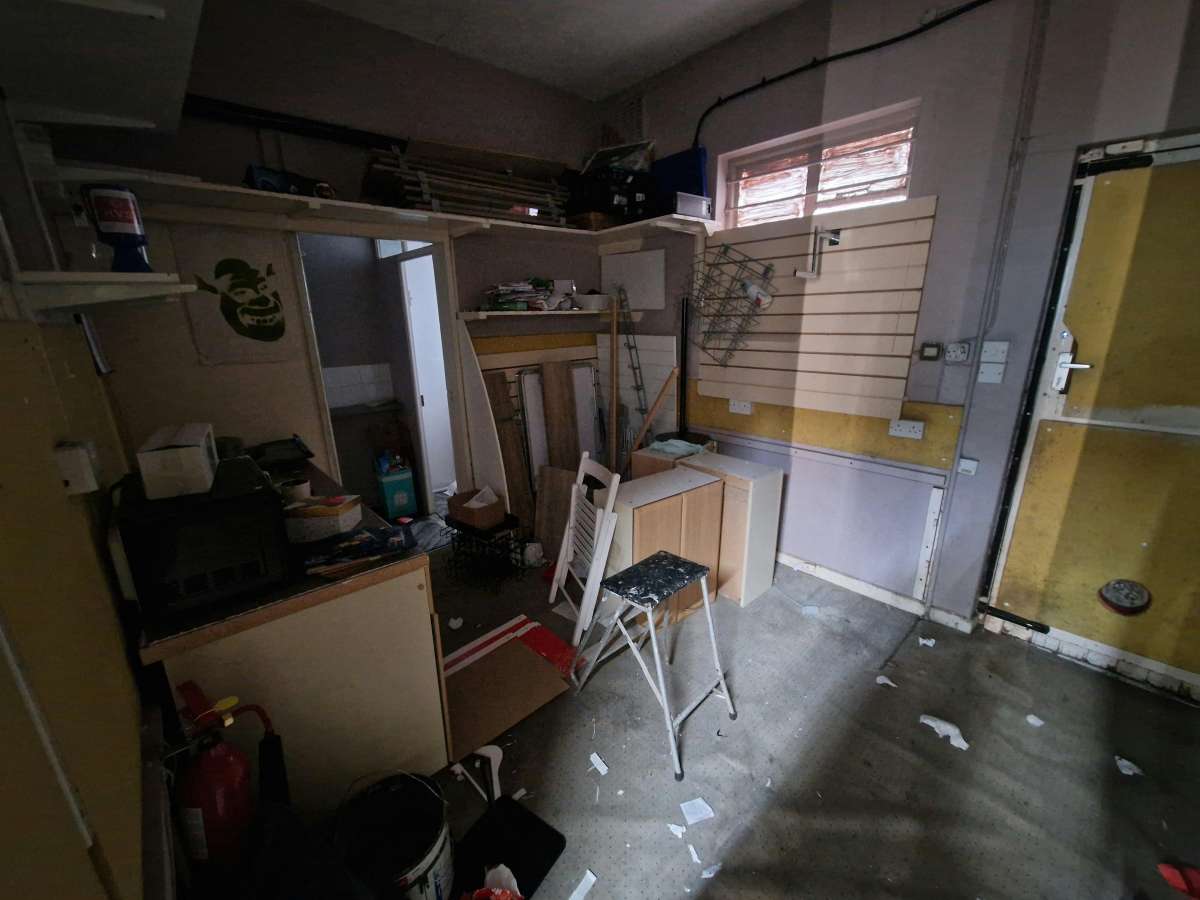 Office in Hayling Island - photo 4