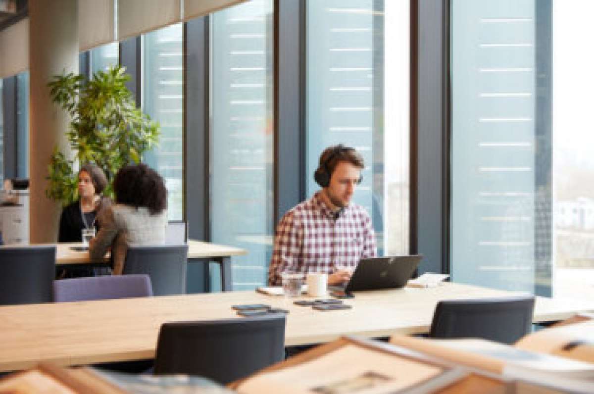 Office in London - photo 4