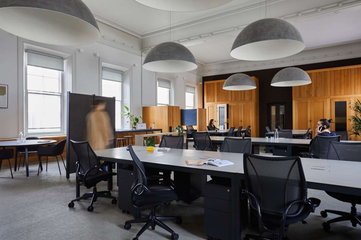 Office in London - photo 3