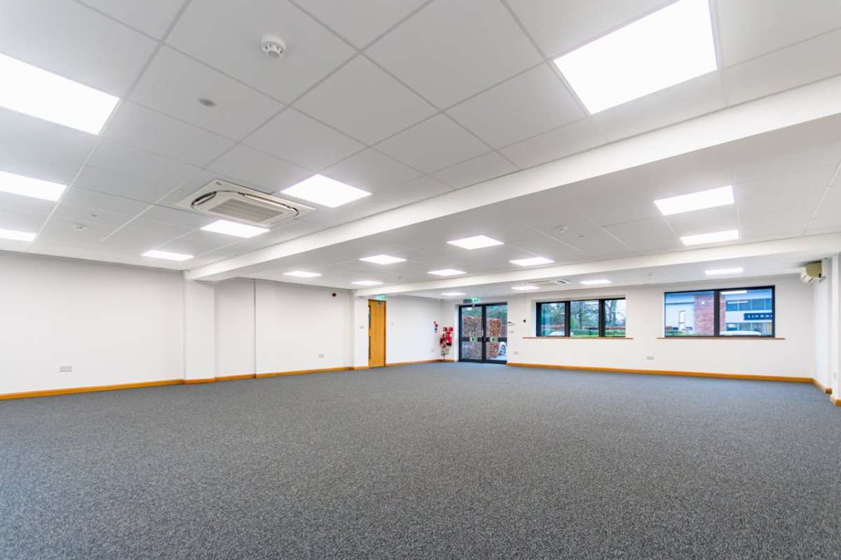 Office in Ringwood - photo 2