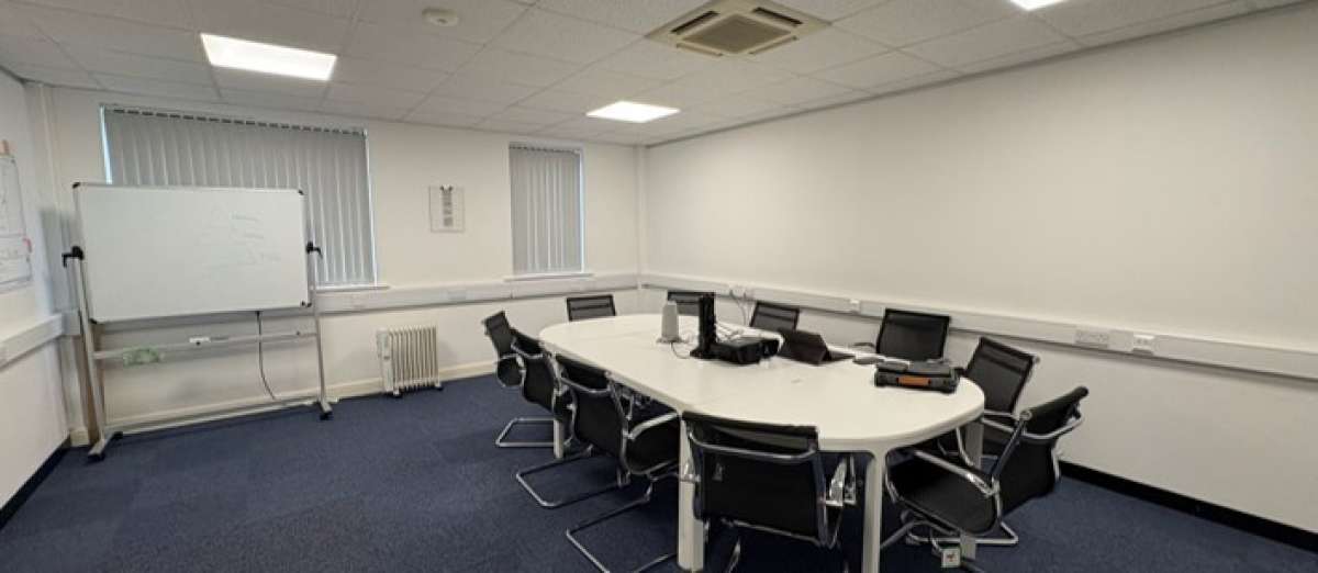 Office in Chellaston - photo 3
