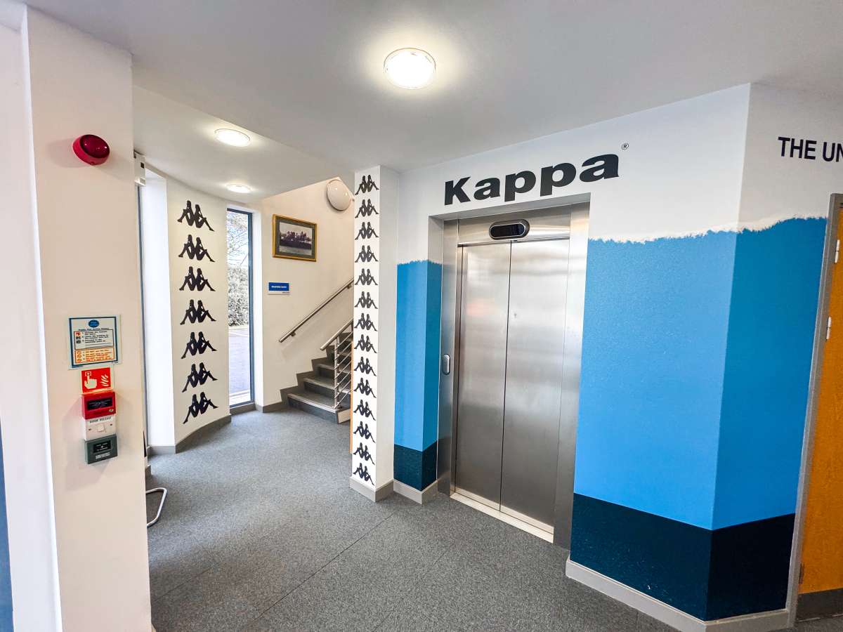 Office in Newham - photo 4