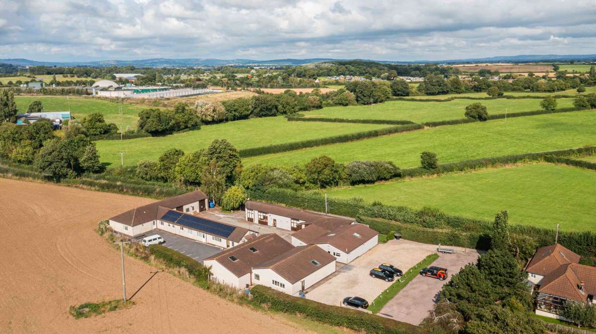 Office in Exeter - photo 3