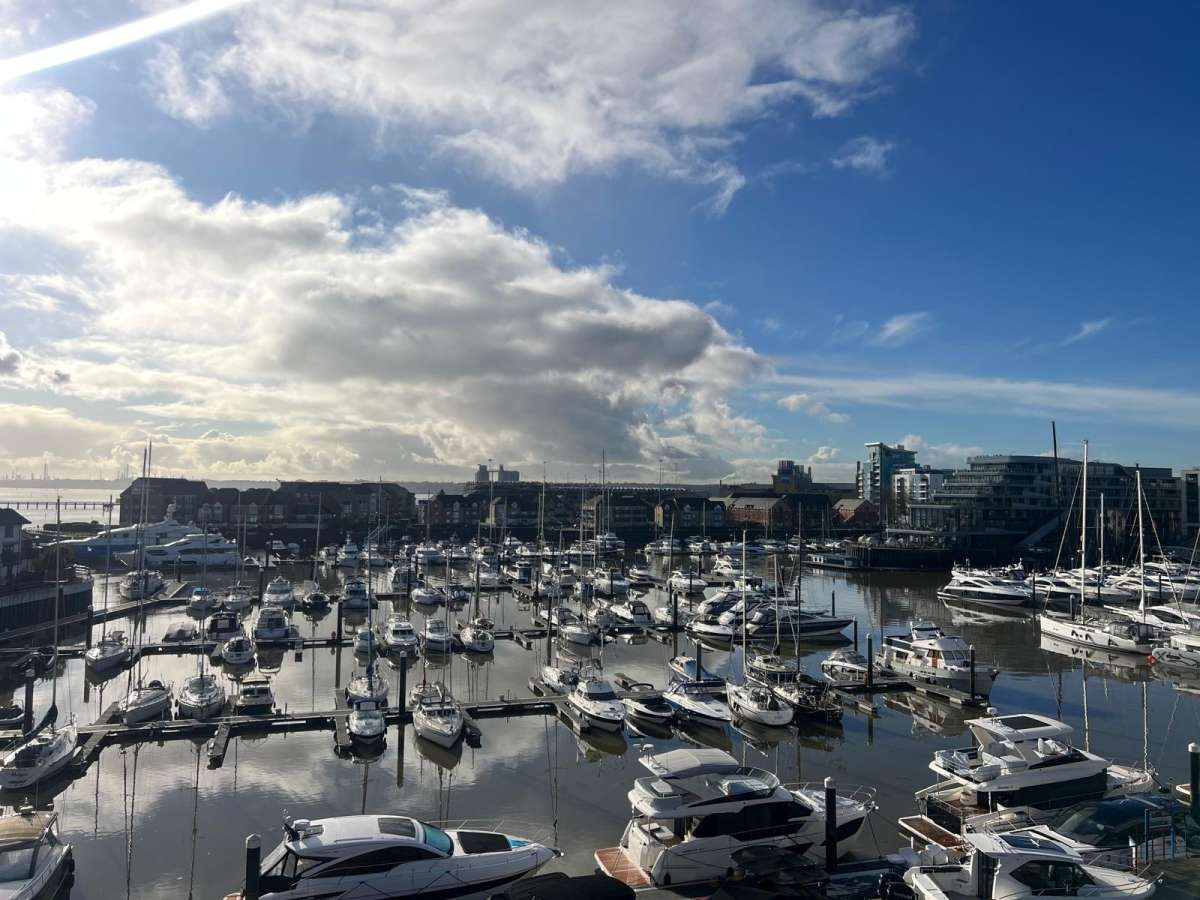 Office in Ocean Village