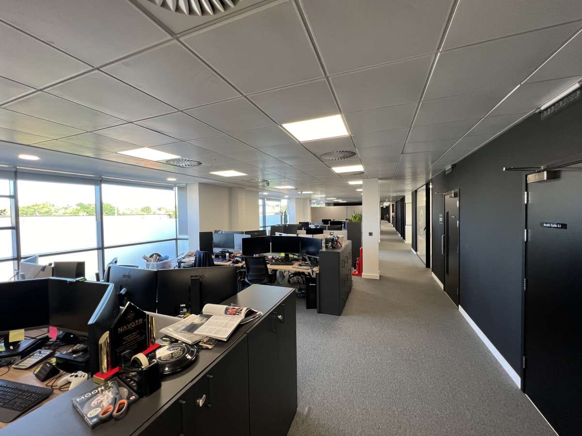 Office in Guildford - photo 2