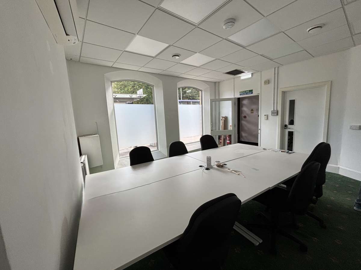 Office in Norwich - photo 2