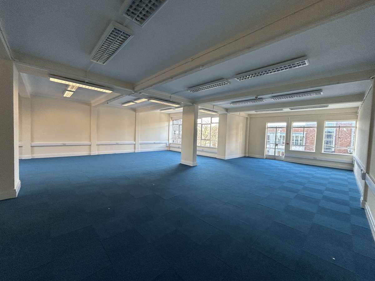 Office in Exeter - photo 3