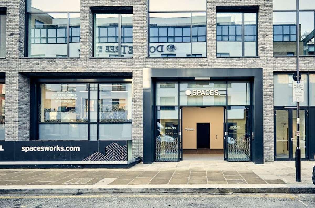 Office in London - photo 2