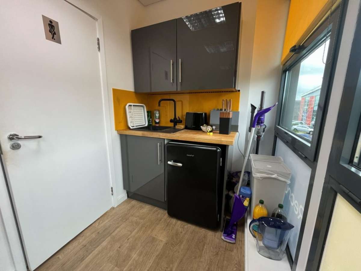 Office in Great Blakenham - photo 2