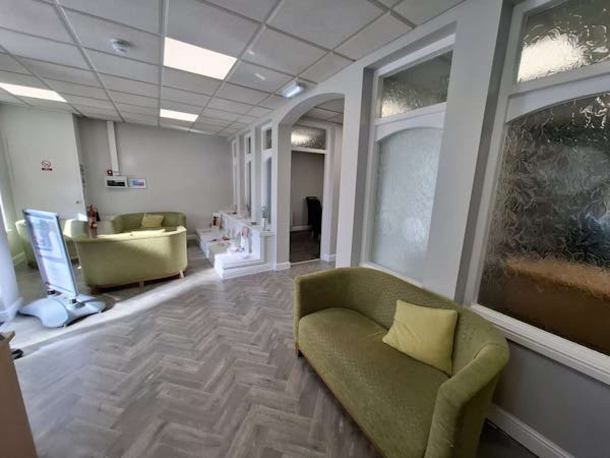 Office in Barnsley - photo 4