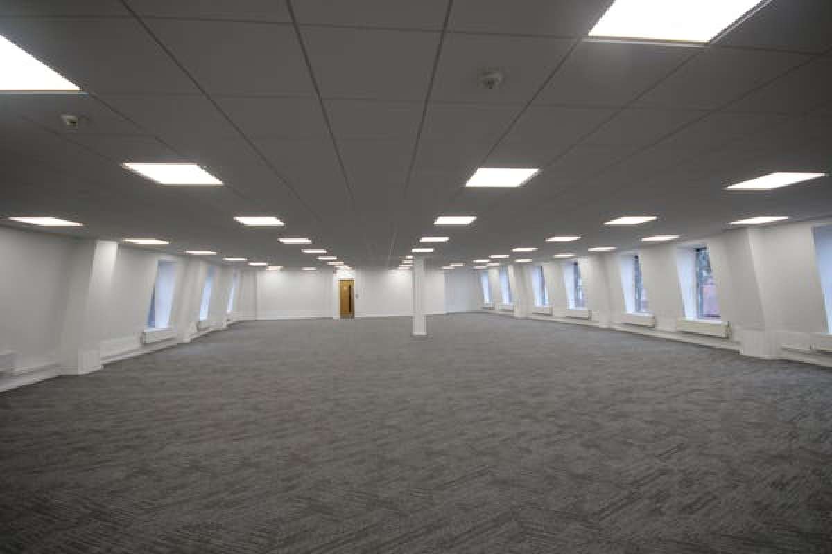 Office in Worcester - photo 3