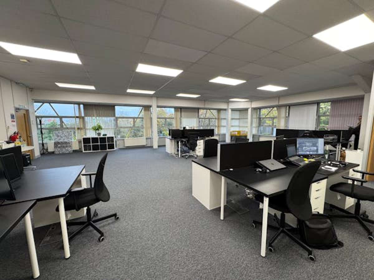 Office in Worcester - photo 3