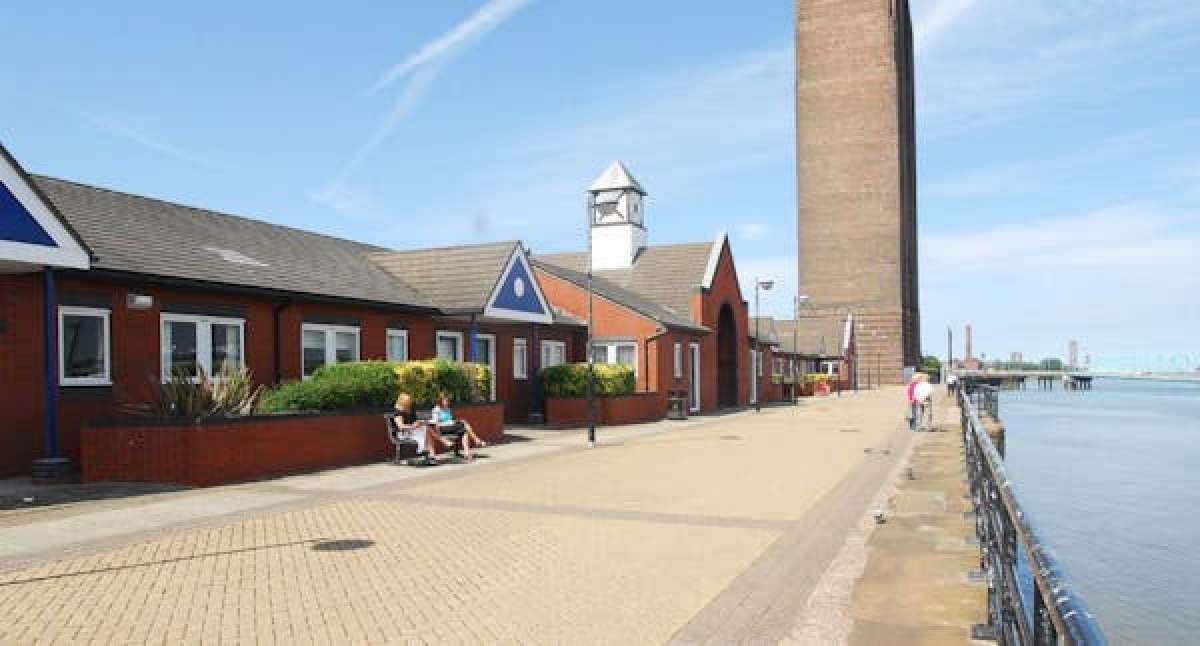 Office in Birkenhead - photo 2