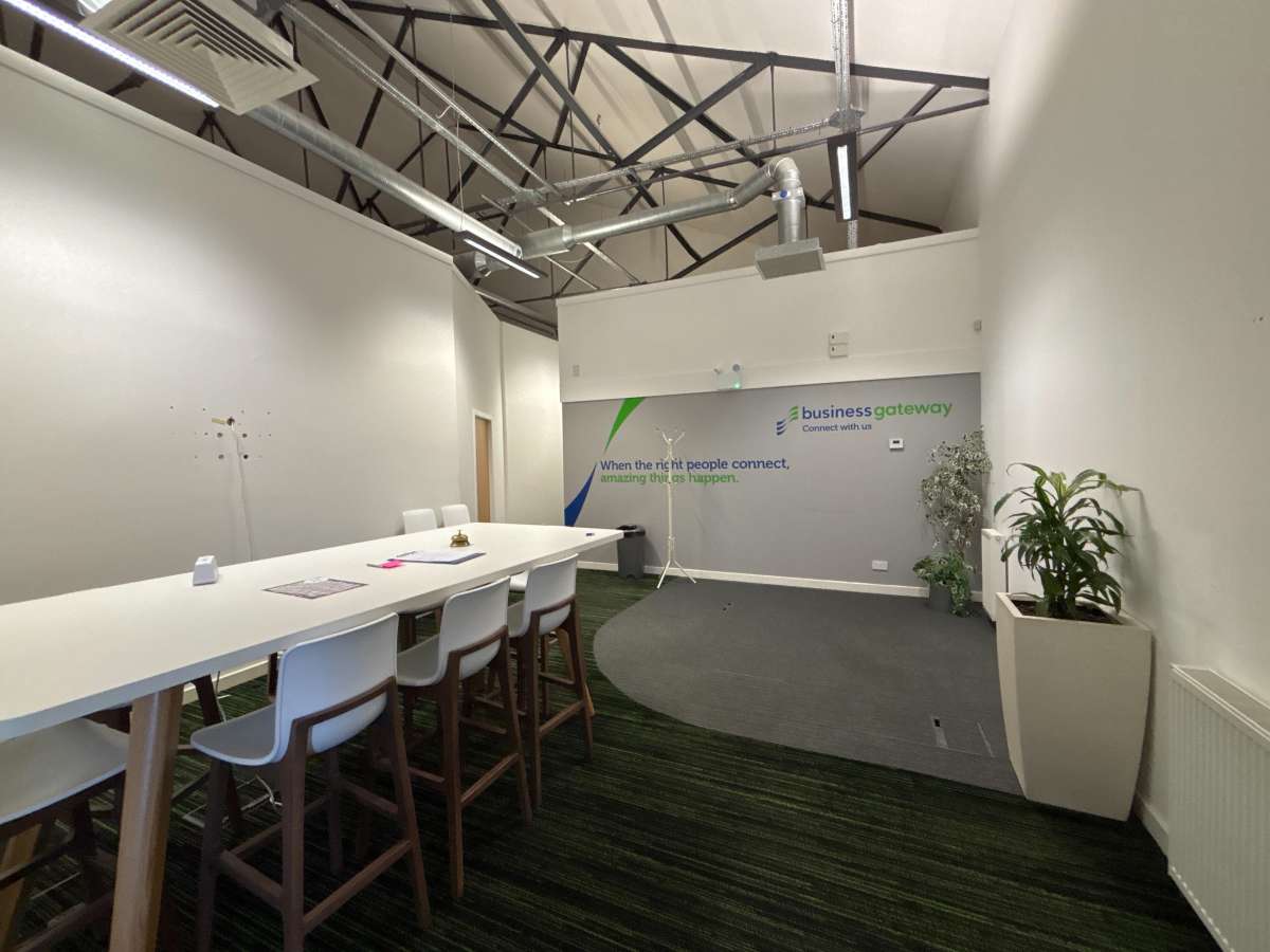 Office in Dundee - photo 4